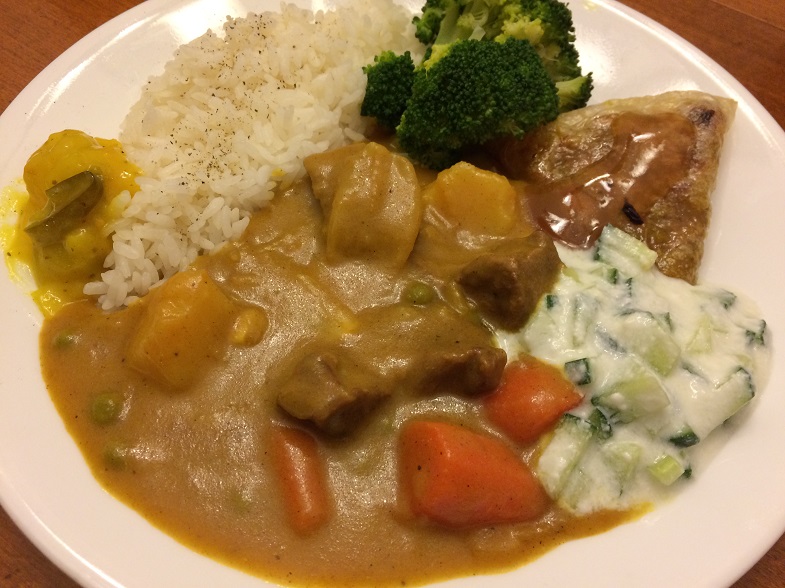 curry with samosa